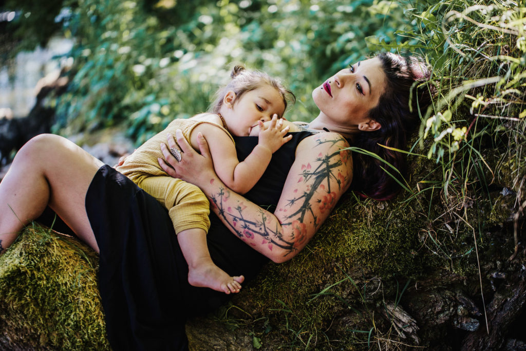 Allaitement et Portage avec la belle Kali, Pinupmom_